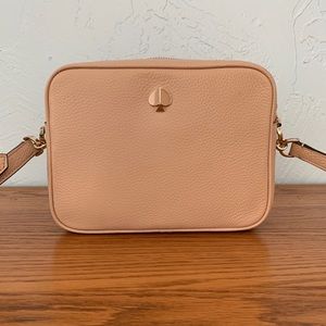NWOT Kate Spade Polly Medium Camera Bag